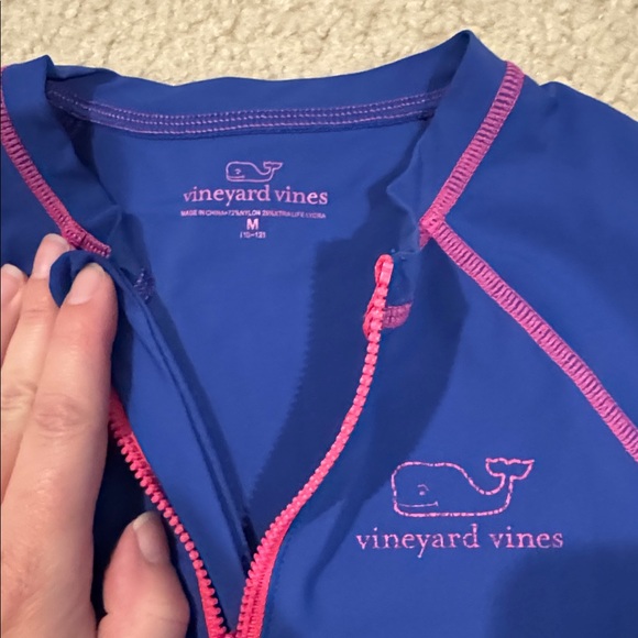 Vineyard Vines Rash Guard - Picture 2 of 2